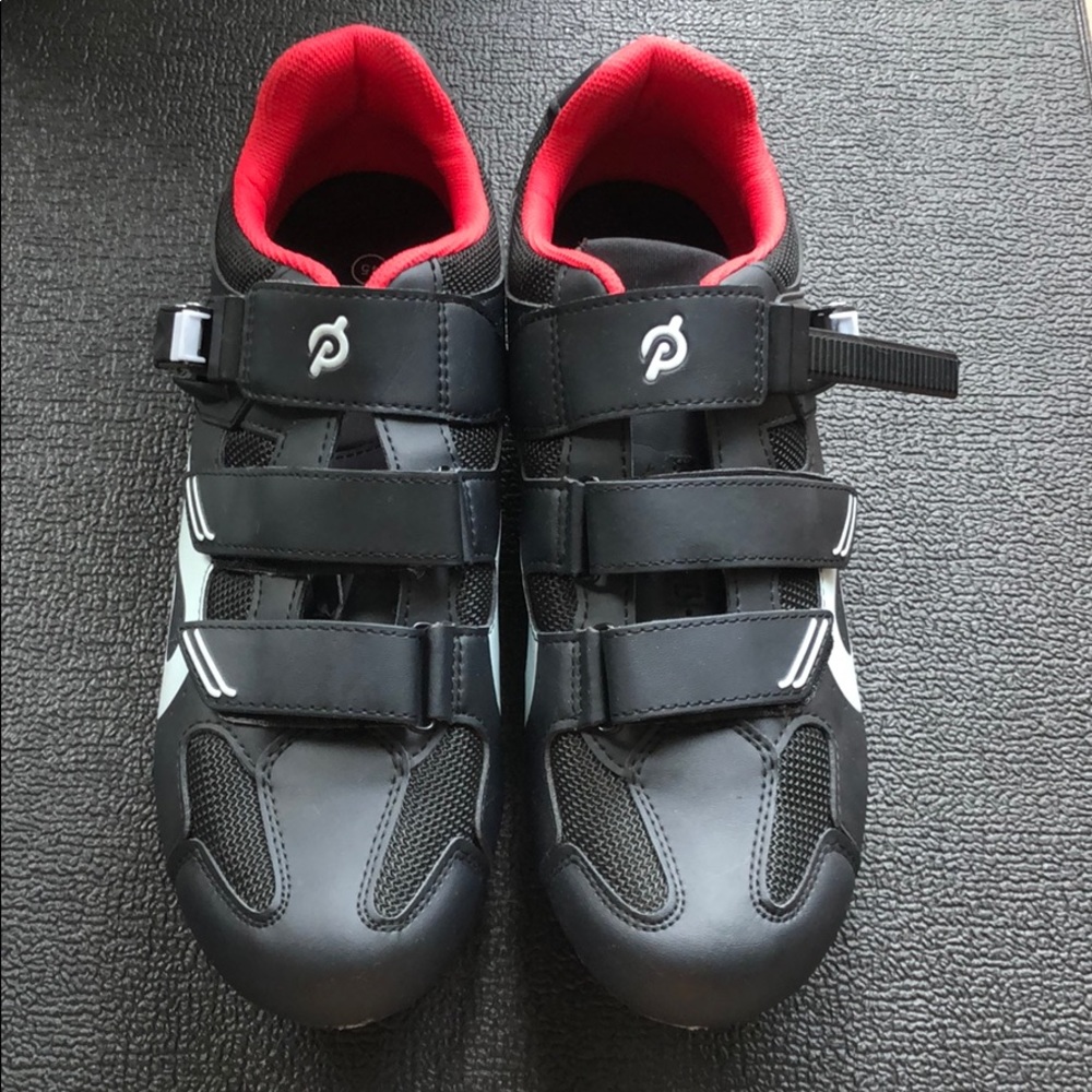 Peloton spin shoes